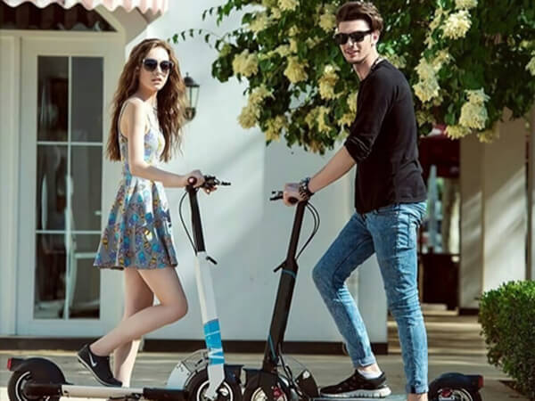 滑板车要定时保养